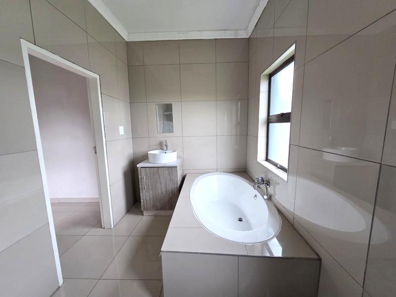 4 Bedroom Property for Sale in Melodie North West